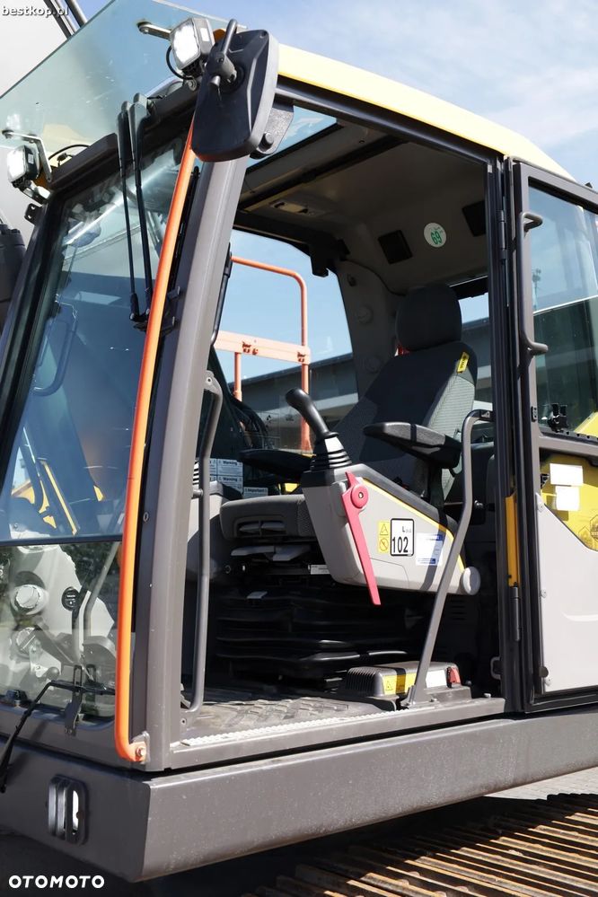 Volvo EC220EL - 18