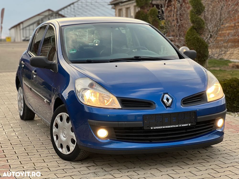 Renault Clio 1.2 16V 75 Collection - 2