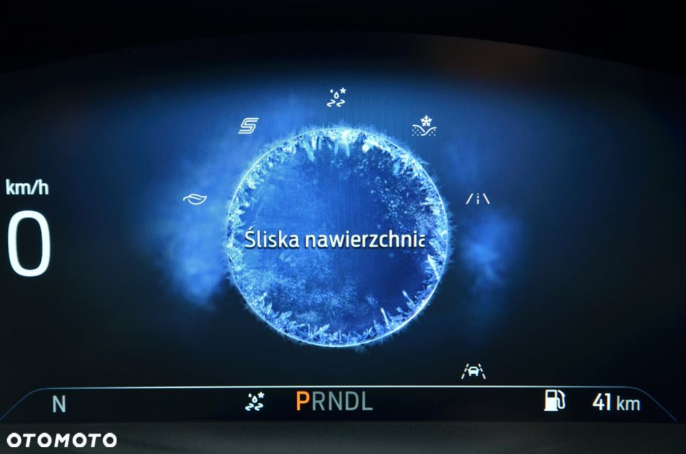 Ford Kuga Vignale 2.0 EcoBlue AWD - 26