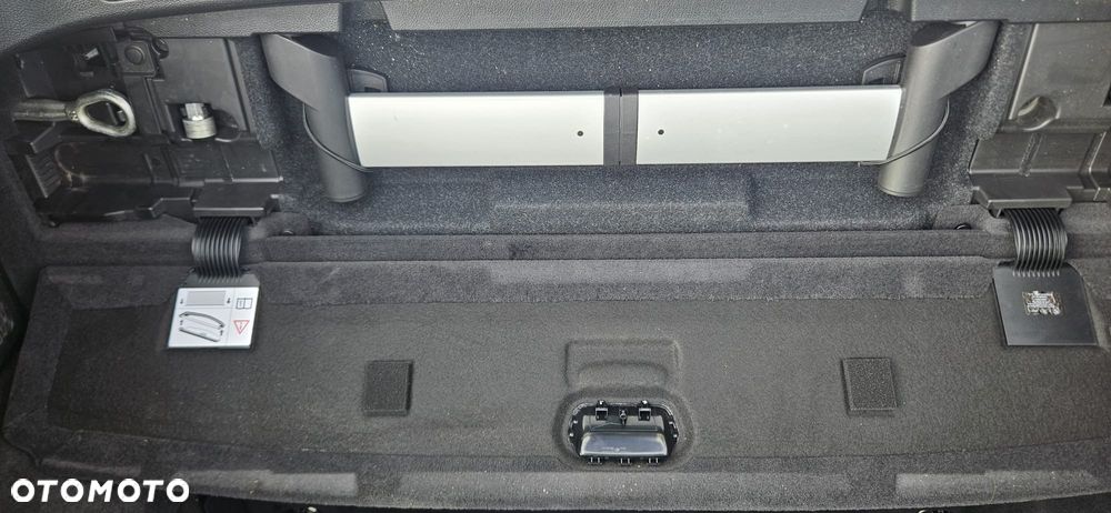 BMW Seria 3 320d xDrive - 13