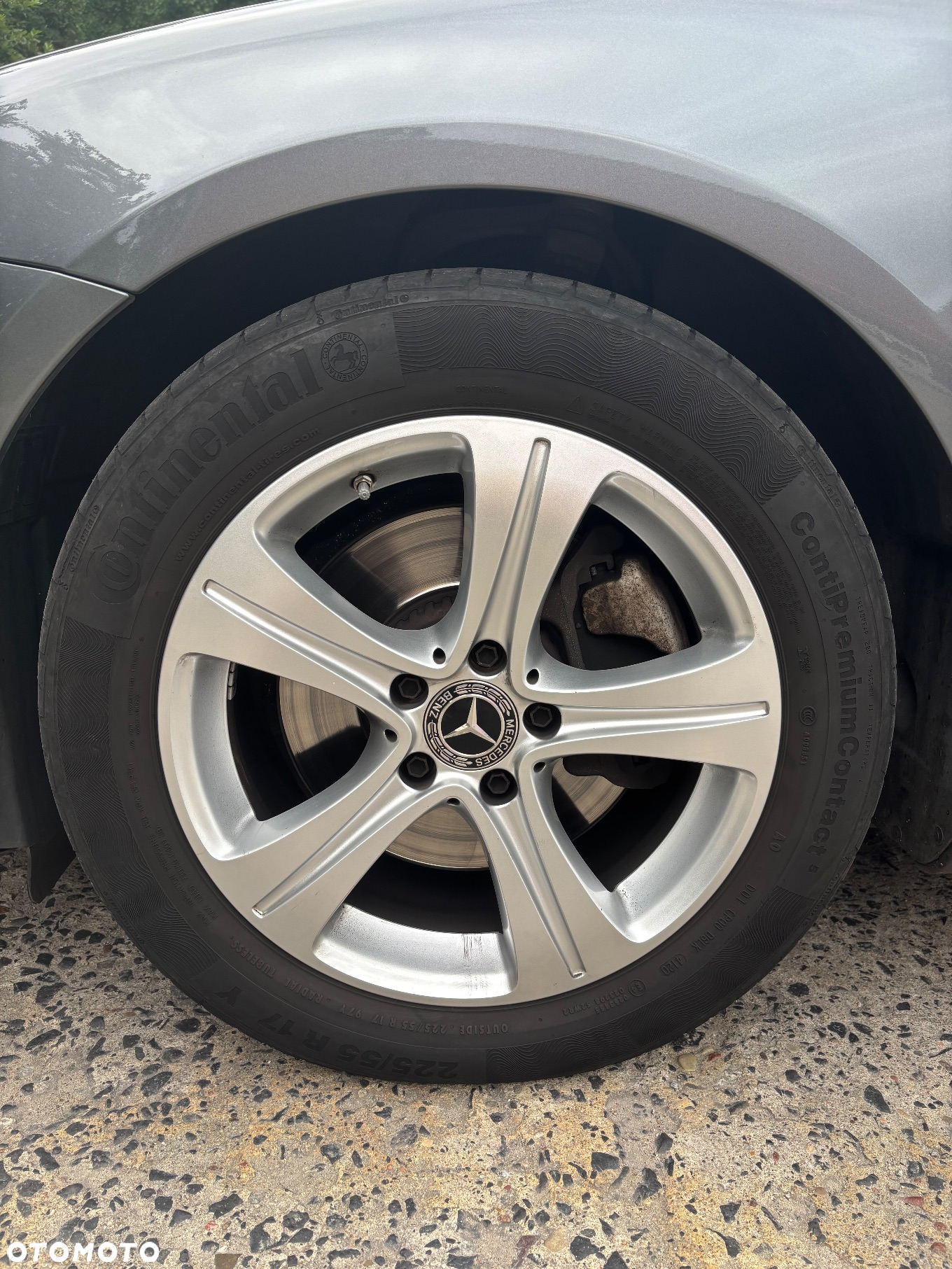 Mercedes-Benz Klasa E 220 d 4Matic T 9G-TRONIC Avantgarde - 26