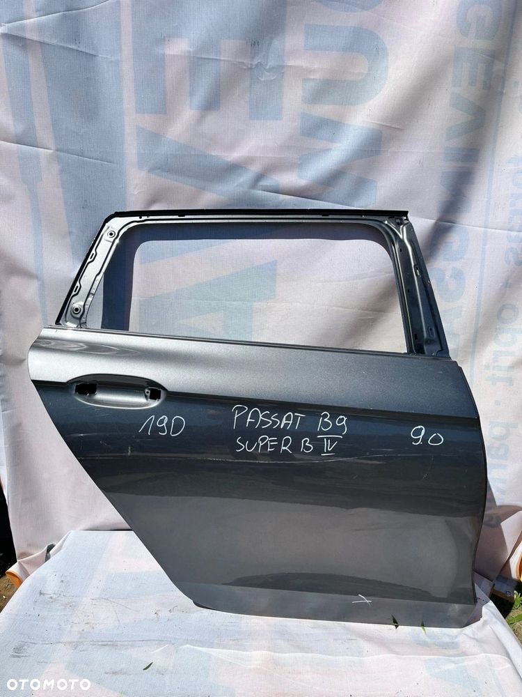 Drzwi Volkswagen Passat B9 Superb IV Kombi po 2024r. tył prawy - 1
