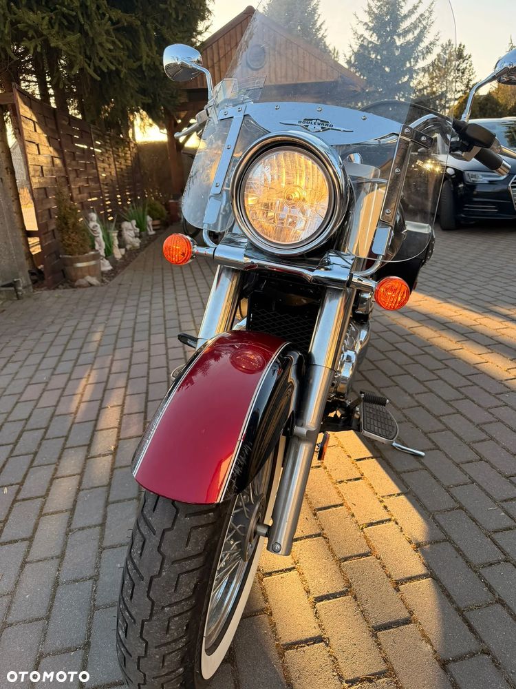 Suzuki Boulevard - 2