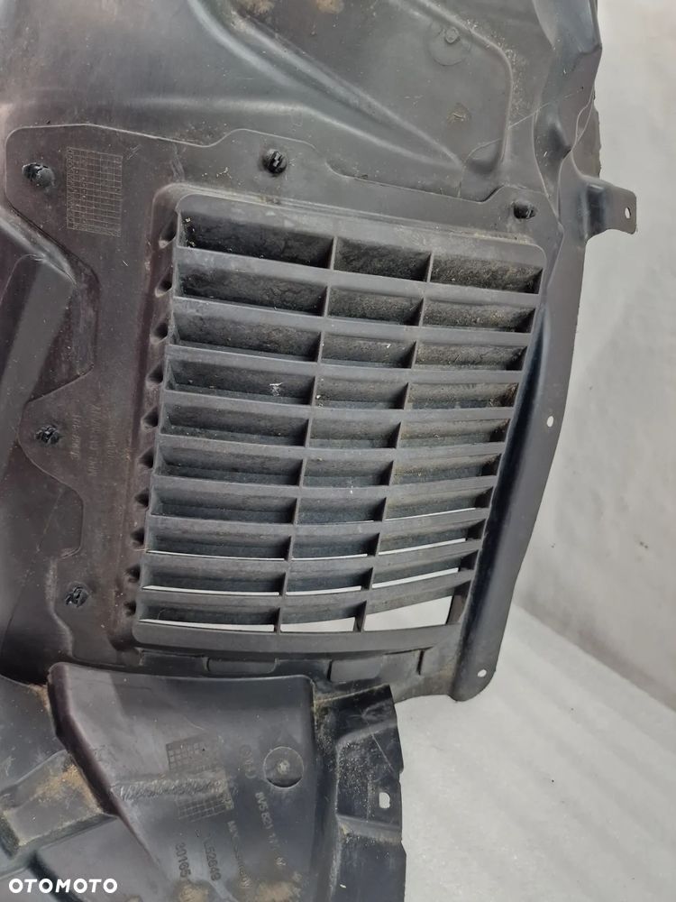 AUDI A3 / RS3 SEDAN 8V / 8V5 LEWE NADKOLE PRZEDNIE PRZÓD , NR 8V5821171M , NR AUKCJI N812 - 6