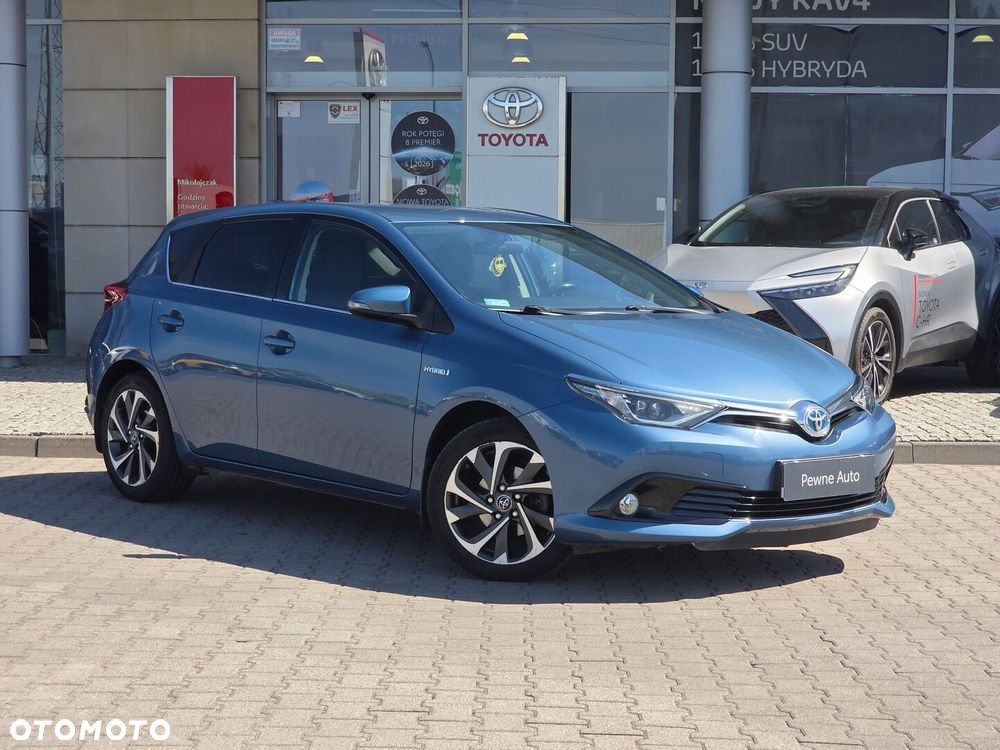 Toyota Auris - 1