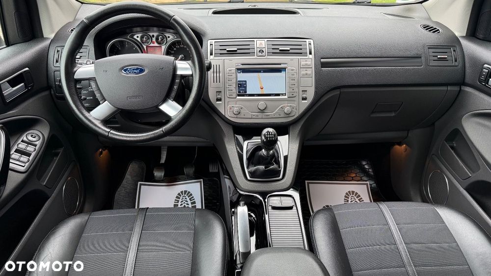Ford Kuga - 19