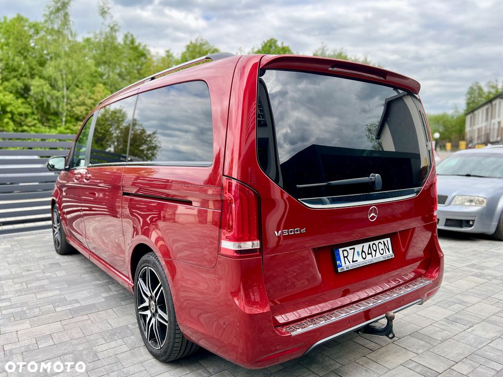 Mercedes-Benz Klasa V 300 d extralang 9G-TRONIC Avantgarde Edition 2020 - 4