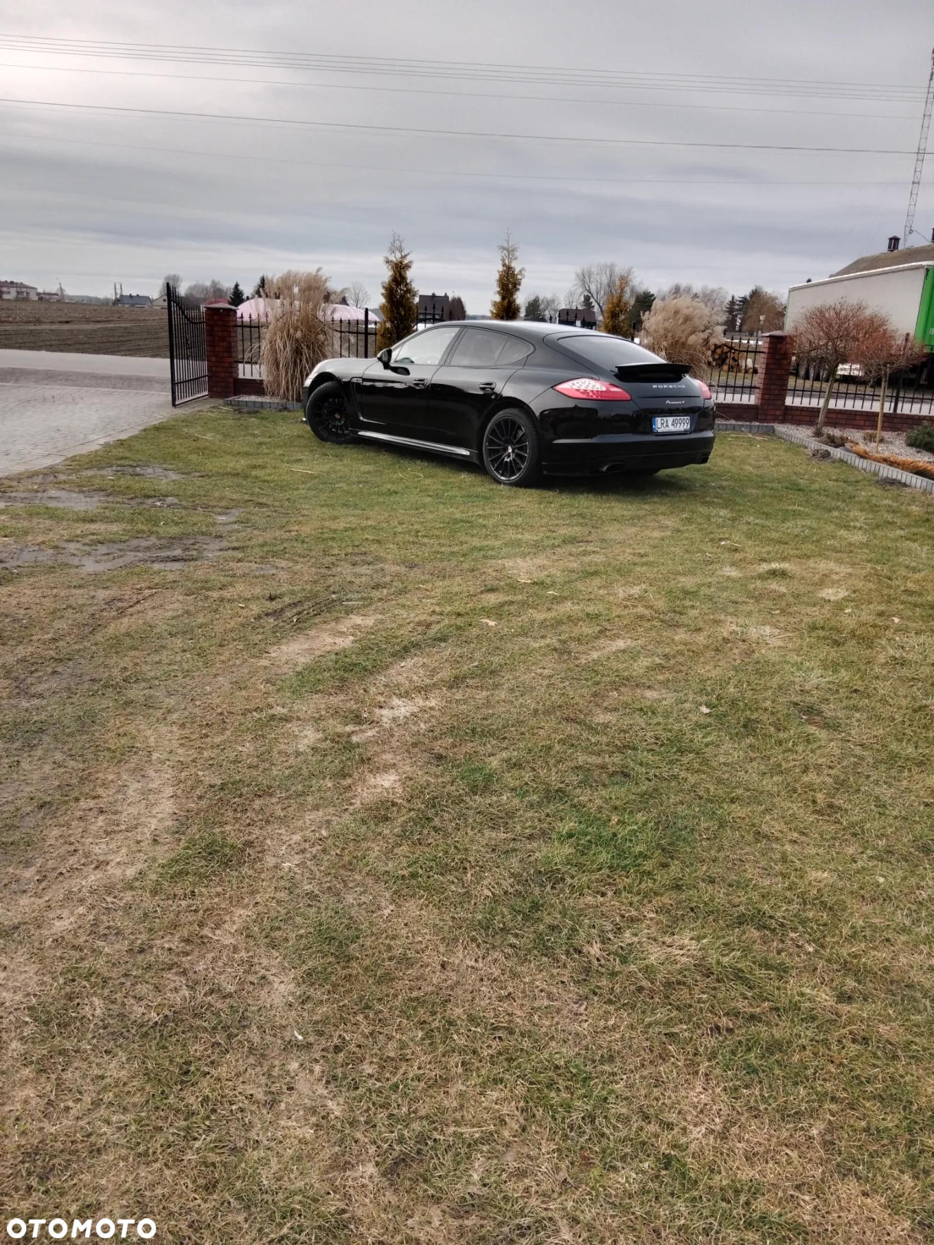 Porsche Panamera - 3