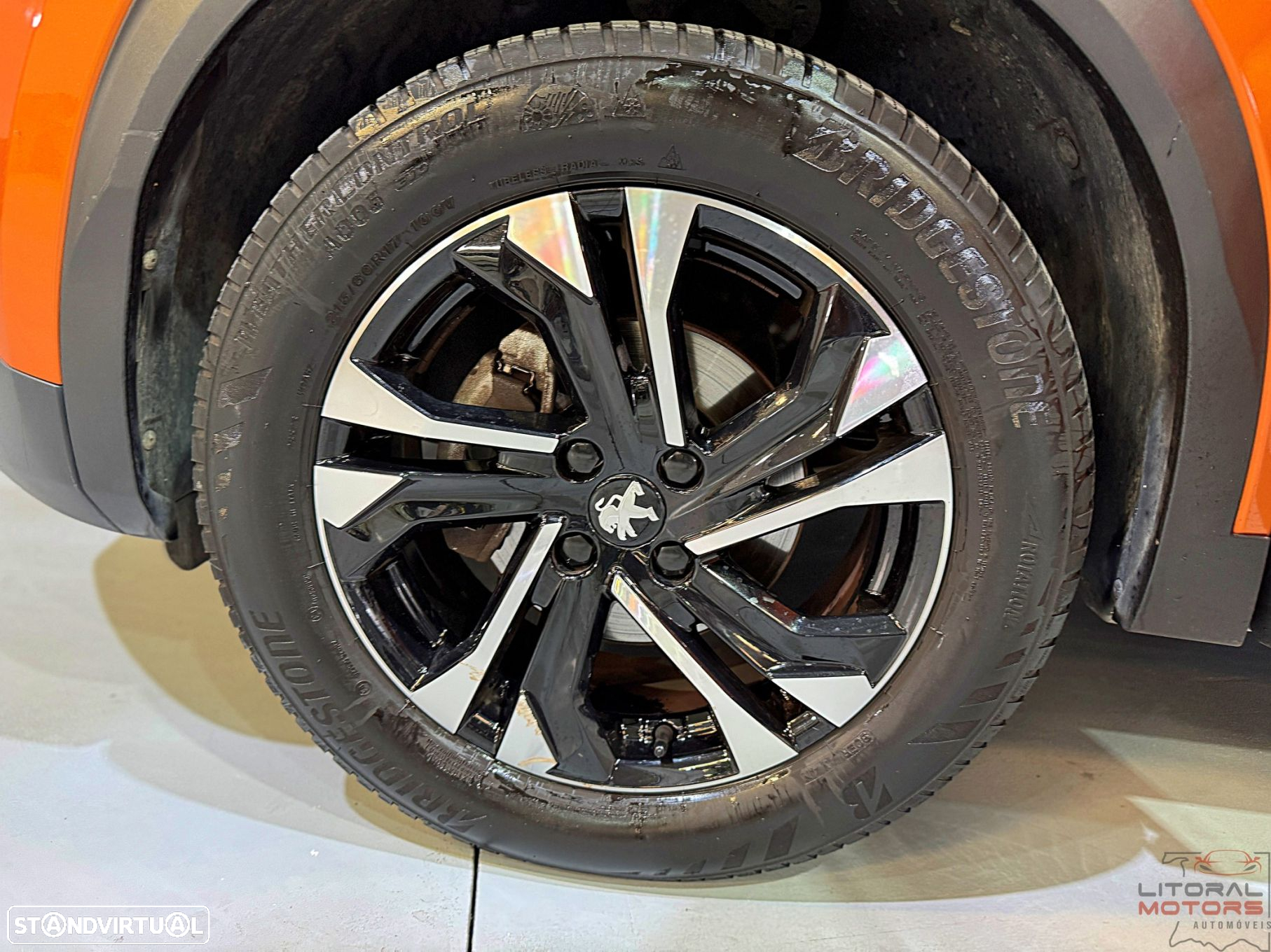 Peugeot 2008 1.2 PureTech Allure Pack - 16