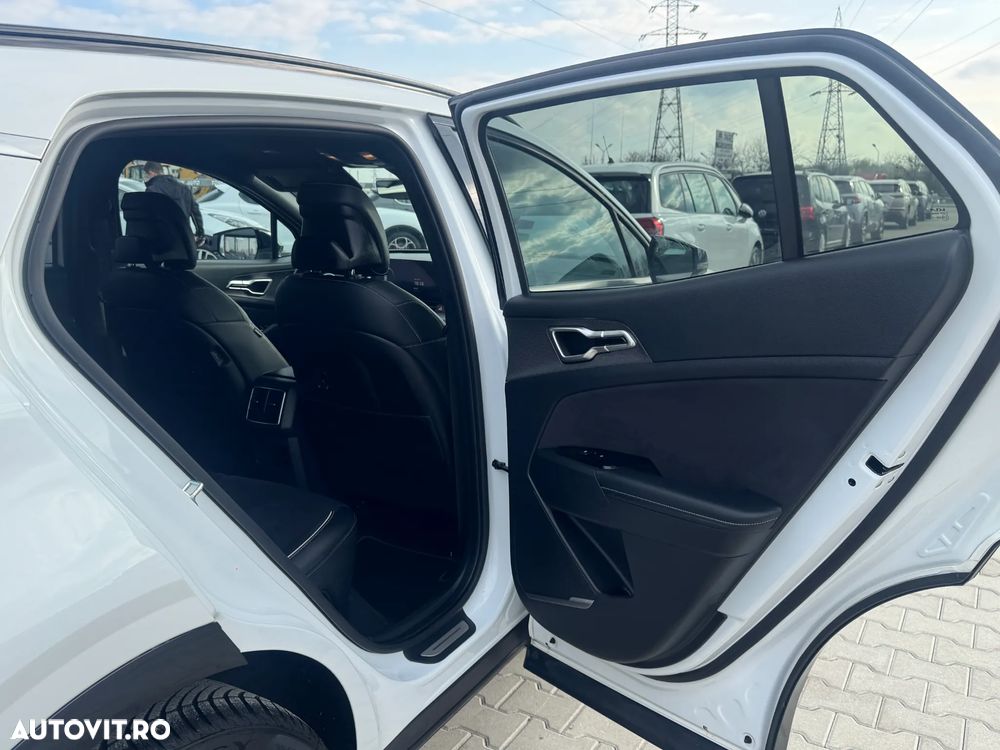 Kia Sportage 1.6 DSL 7DCT HP 4x2 GT Line - 23