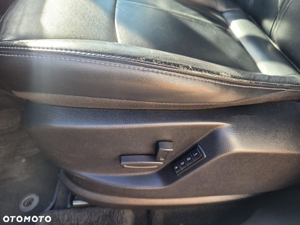 Ford S-Max 2.0 TDCi DPF Titanium X - 21