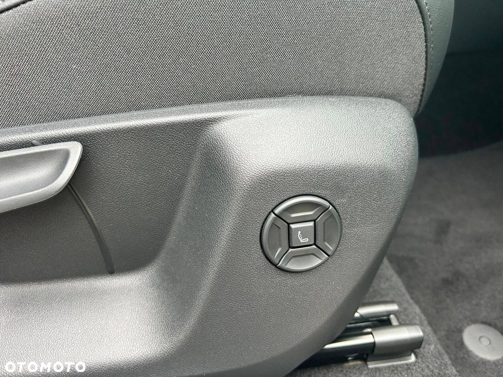 Volkswagen Tiguan - 14