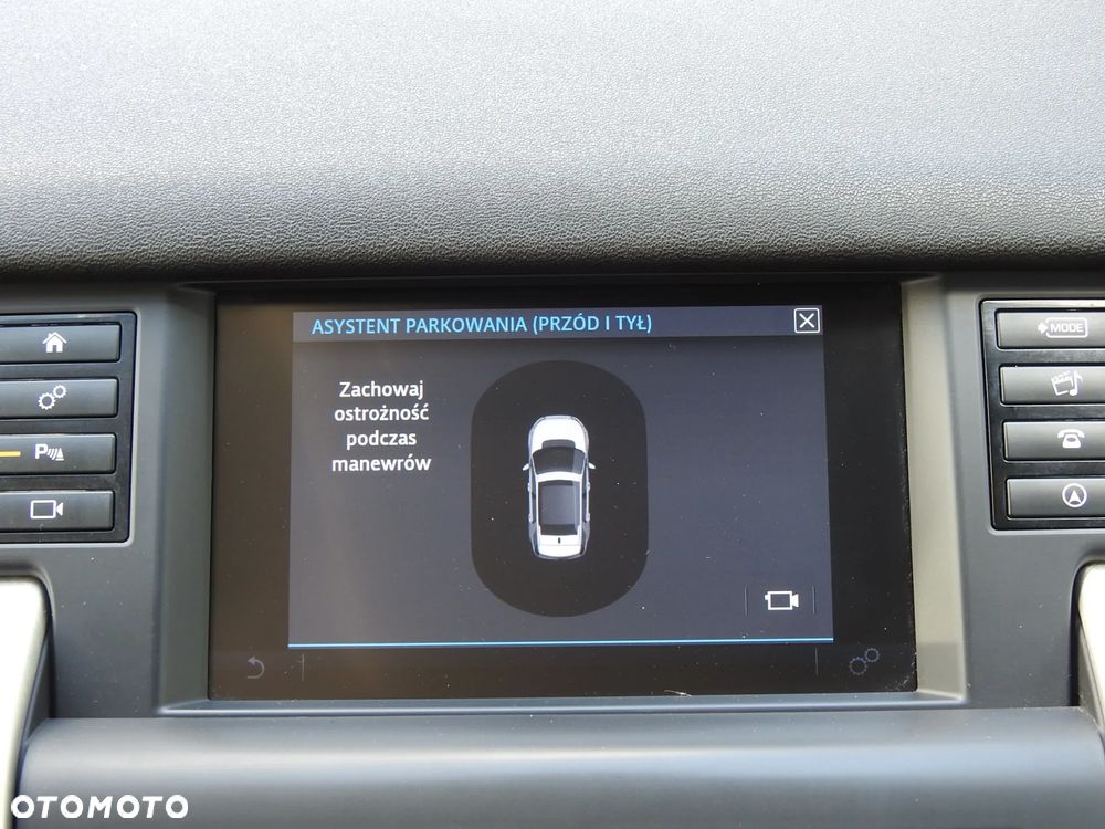 Land Rover Discovery Sport TD4 HSE Luxury - 27