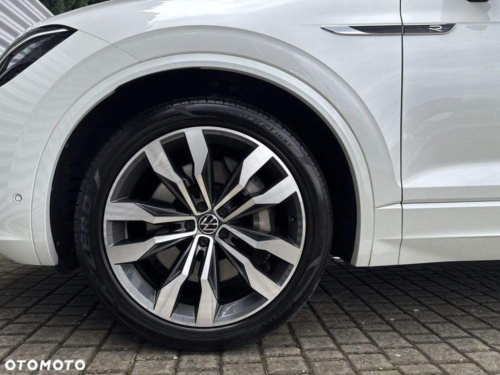 Volkswagen Touareg 3.0 V6 TFSI PHEV 340kW 4Motion R - 38