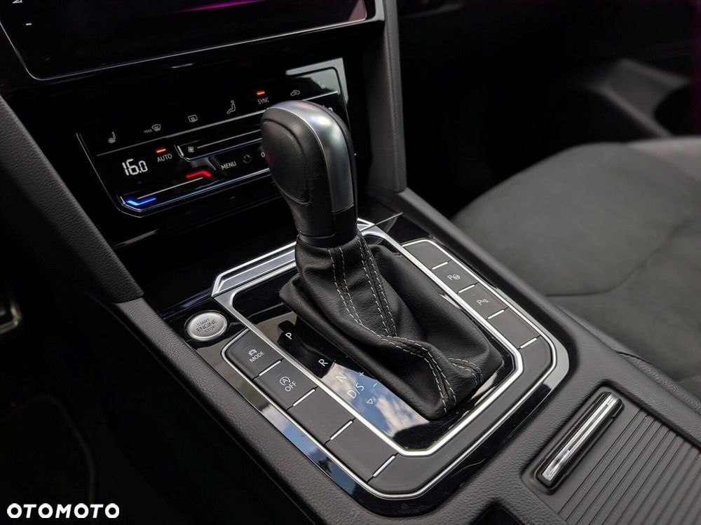 Volkswagen Arteon 2.0 TSI R-Line DSG - 33