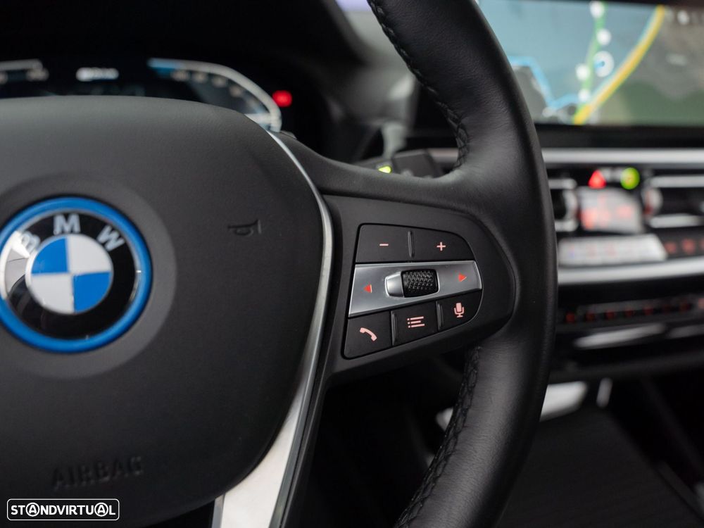 BMW X3 30 e xDrive - 22