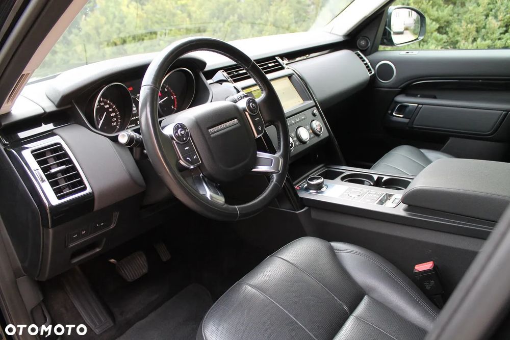 Land Rover Discovery 3.0 Td6 SkyView Edition - 21