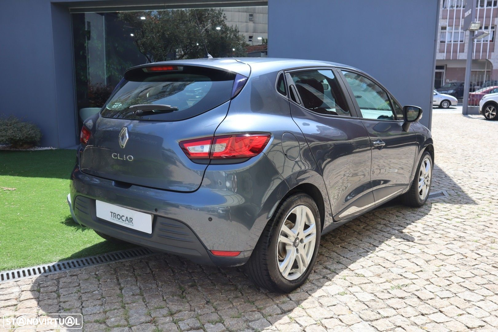 Renault Clio 1.5 dCi Zen - 11