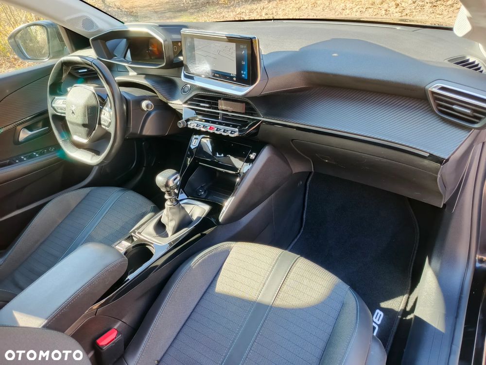 Peugeot 208 1.2 PureTech Allure S&S - 18