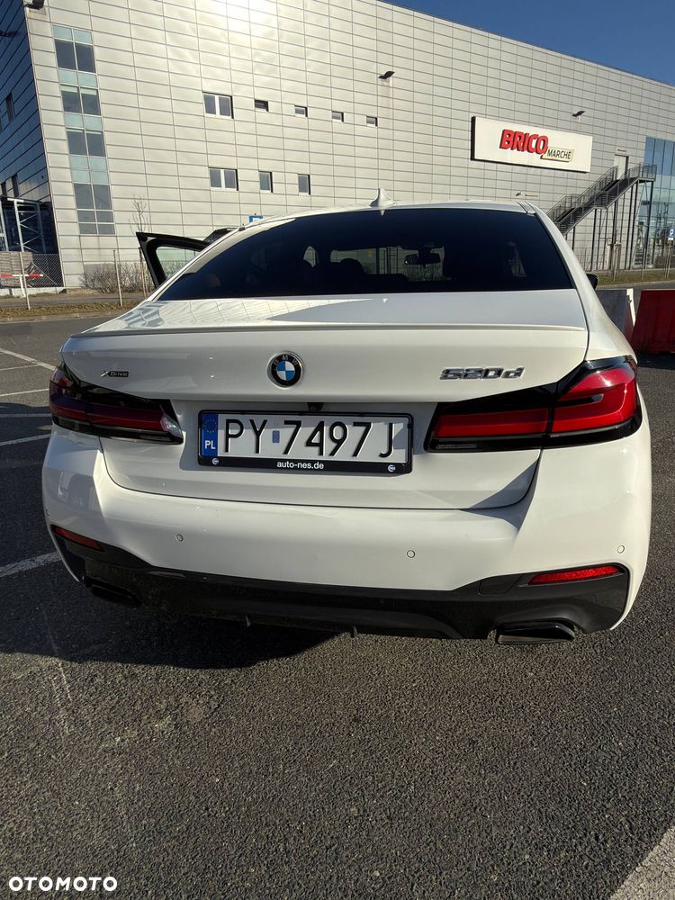 BMW Seria 5 520d xDrive M Sport sport - 13