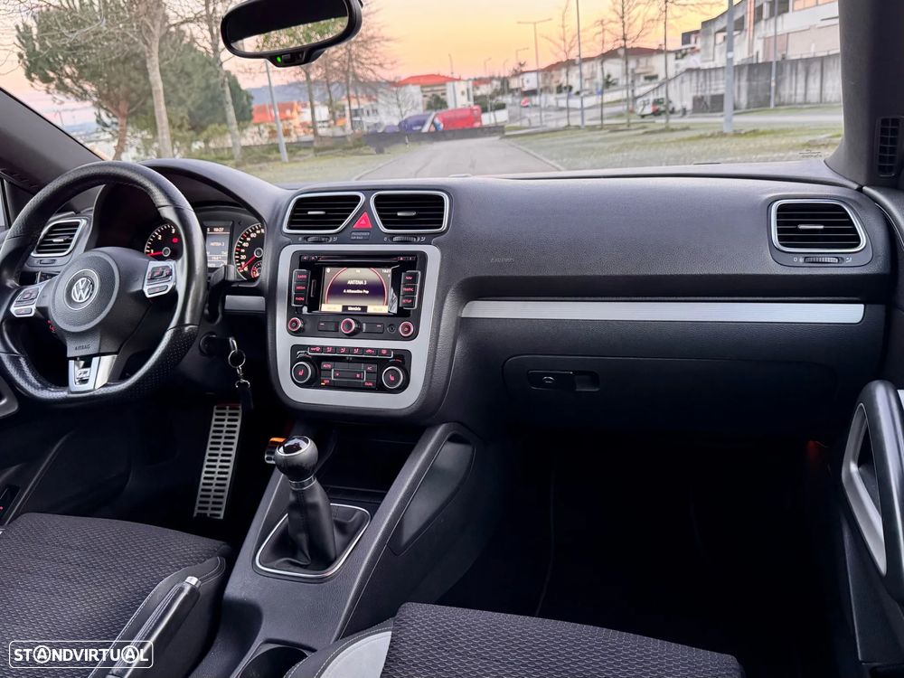 VW Scirocco 2.0 TDI R-Line - 17