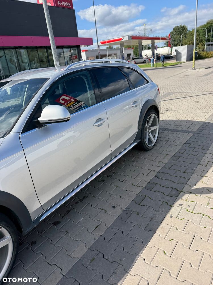Audi A4 Allroad 2.0 TDI Quattro - 4