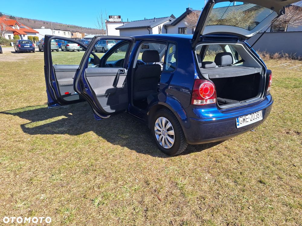 Volkswagen Polo 1.2 Tour Edition - 17