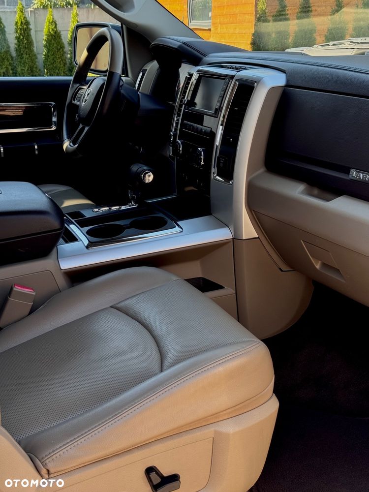 Dodge RAM 5.7 4x4 - 40