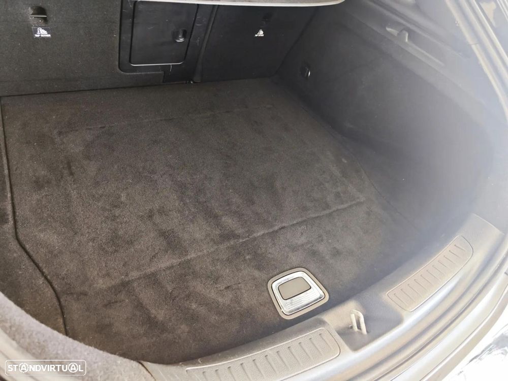 Mercedes-Benz CLA 180 7G-DCT AMG Line - 60