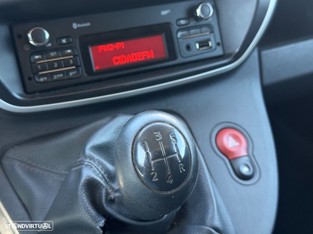 Renault KANGOO 1.5DCI 3L C/IVA AC - 11