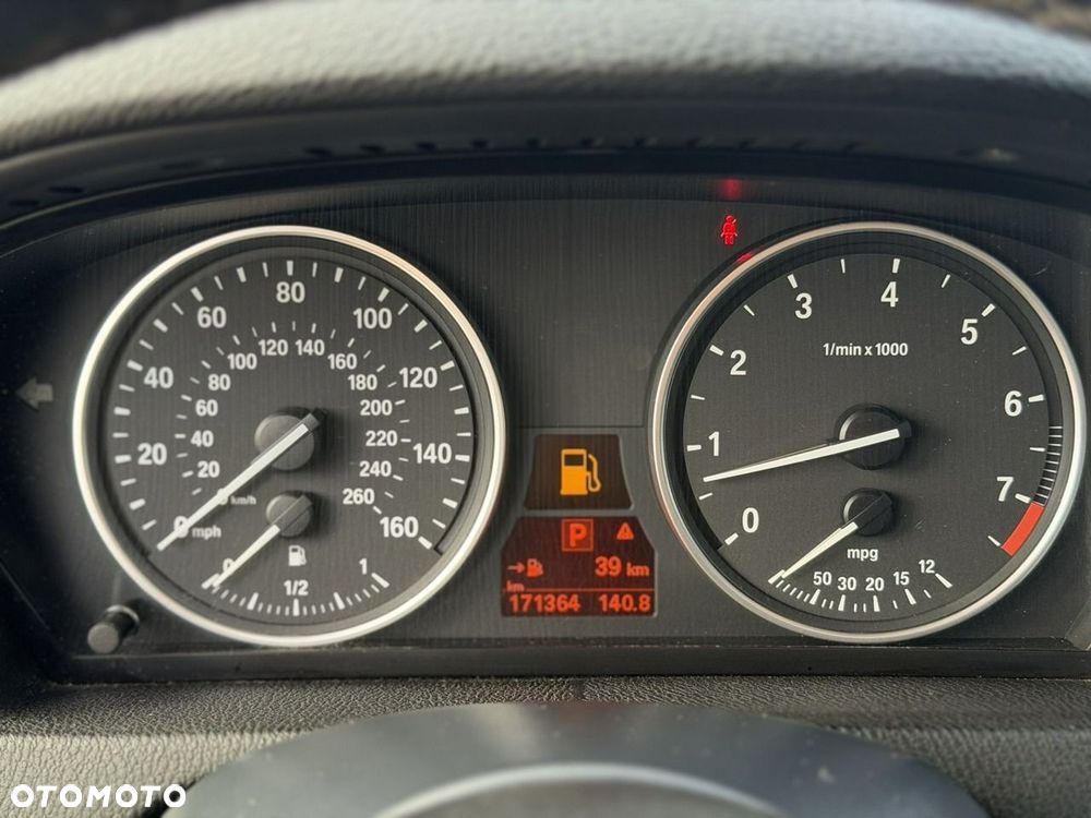BMW X5 xDrive35i - 23