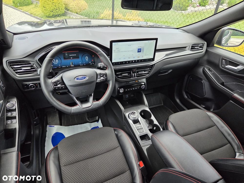 Ford Kuga - 8