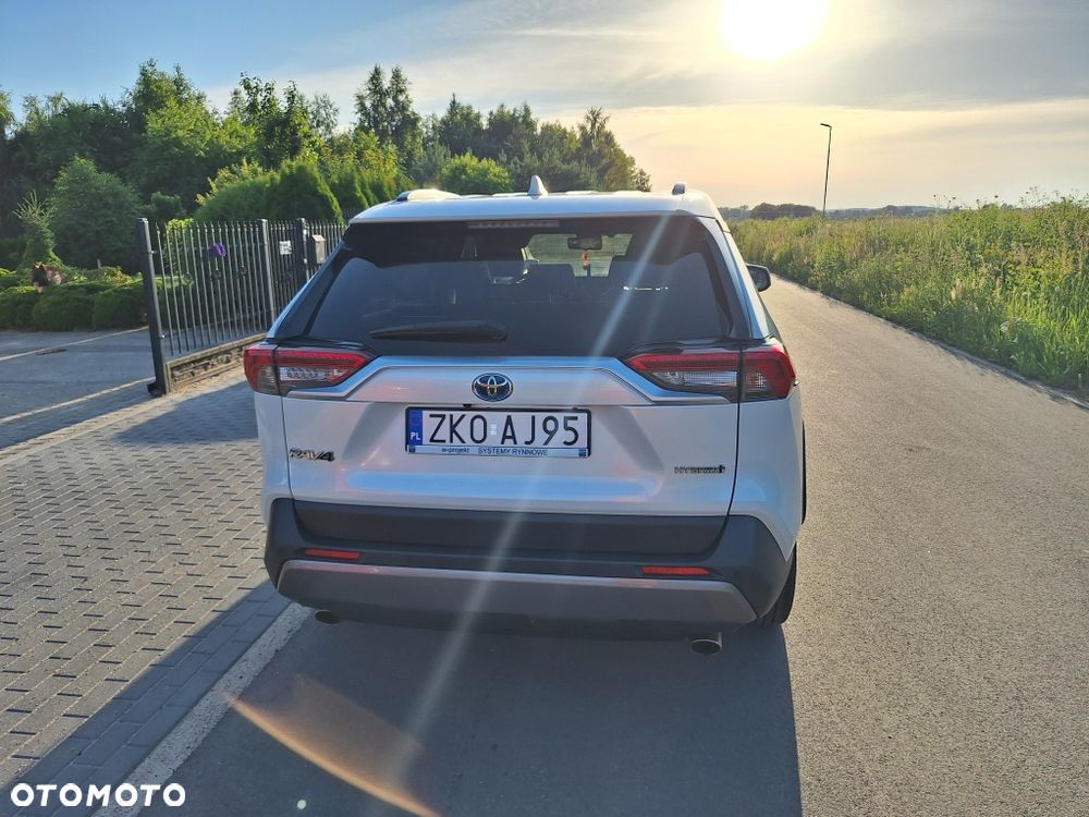 Toyota RAV4 - 2