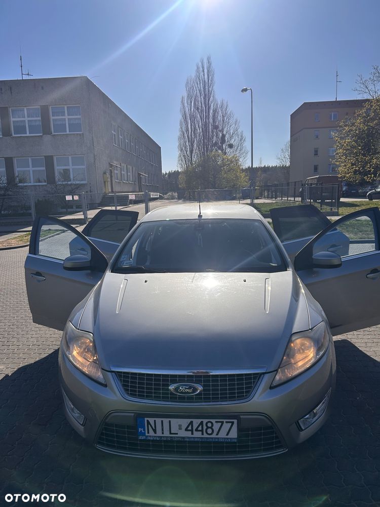 Ford Mondeo 2.0 TDCi Trend - 12