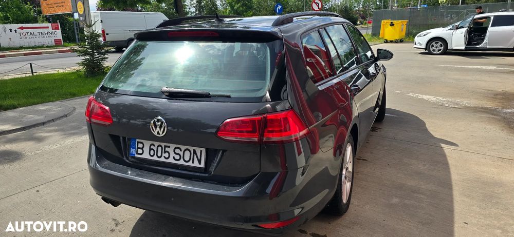 Volkswagen Golf 2.0 TDI DPF BMT Comfortline - 3