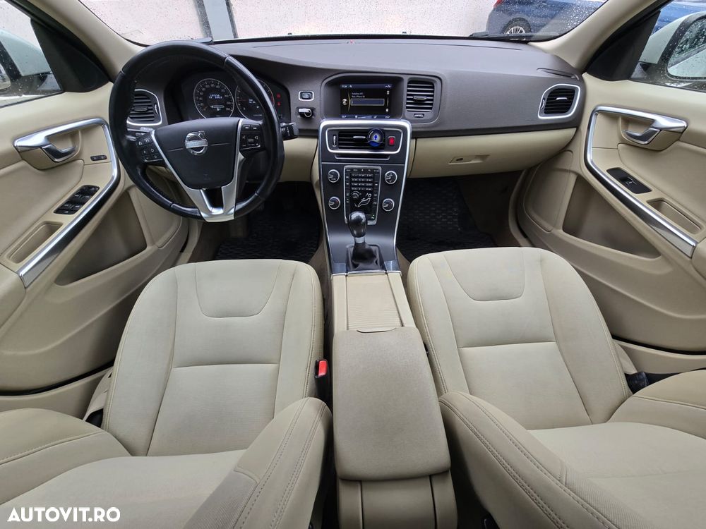 Volvo S60 D3 Start-Stop Kinetic - 6