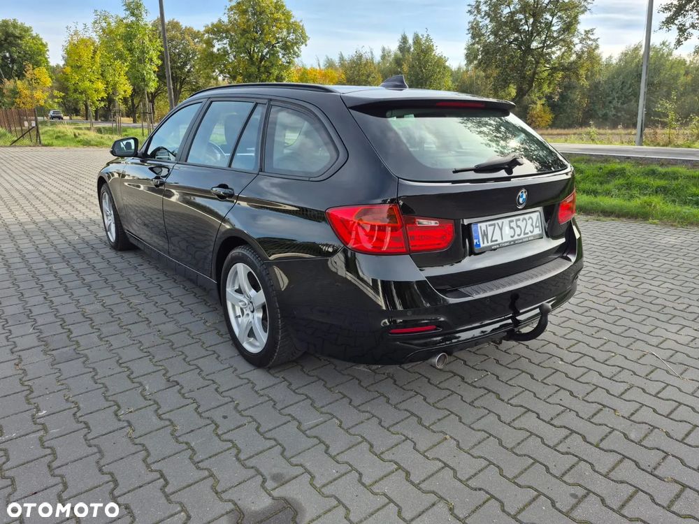 BMW Seria 3 - 18
