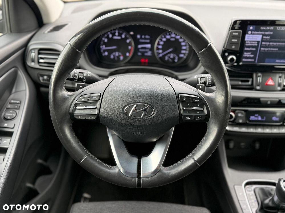 Hyundai i30 - 12
