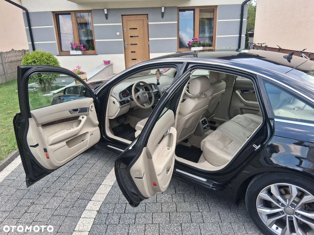 Audi A6 Limousine - 1