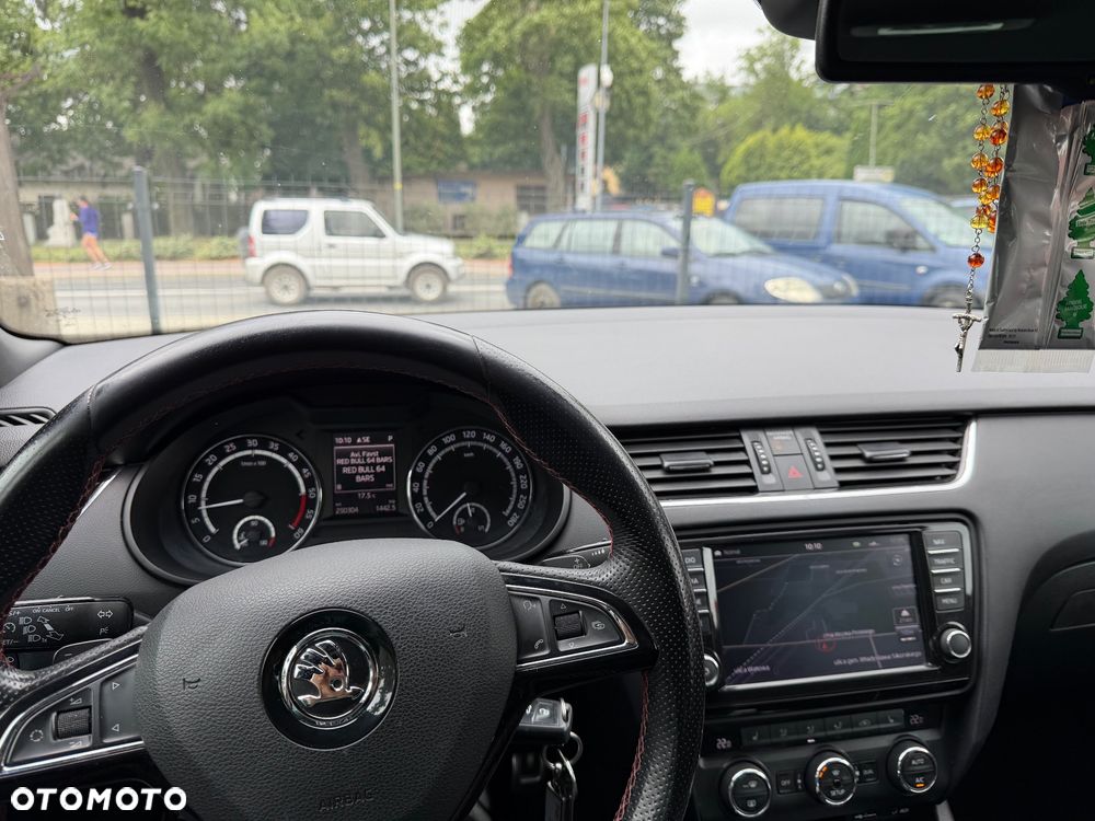 Skoda Octavia 2.0 TDI RS DSG - 18