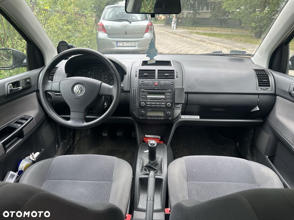 Volkswagen Polo - 5