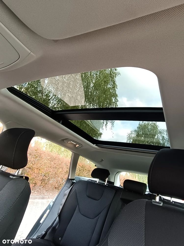 Ford Mondeo - 22