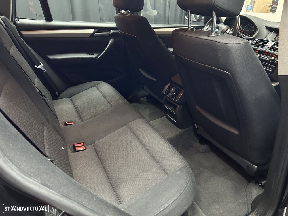 BMW X3 18 d sDrive Advantage Auto - 13