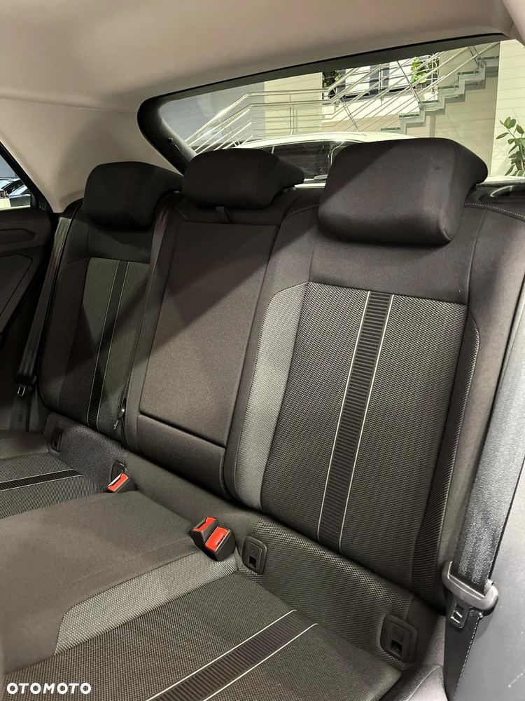 Volkswagen T-Roc ver-1-5-tsi-life-plus-dsg - 28