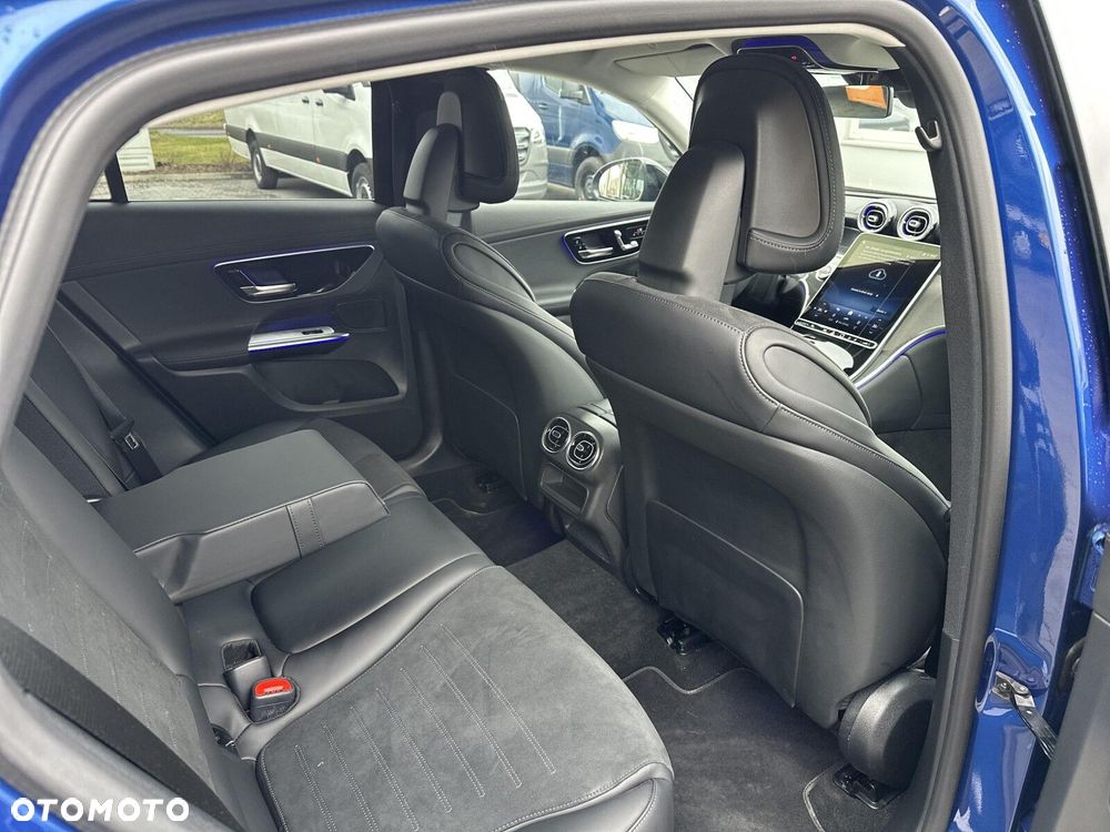 Mercedes-Benz GLC - 15