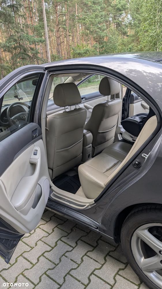 Toyota Avensis 2.2 D-CAT Prestige NAVI - 10