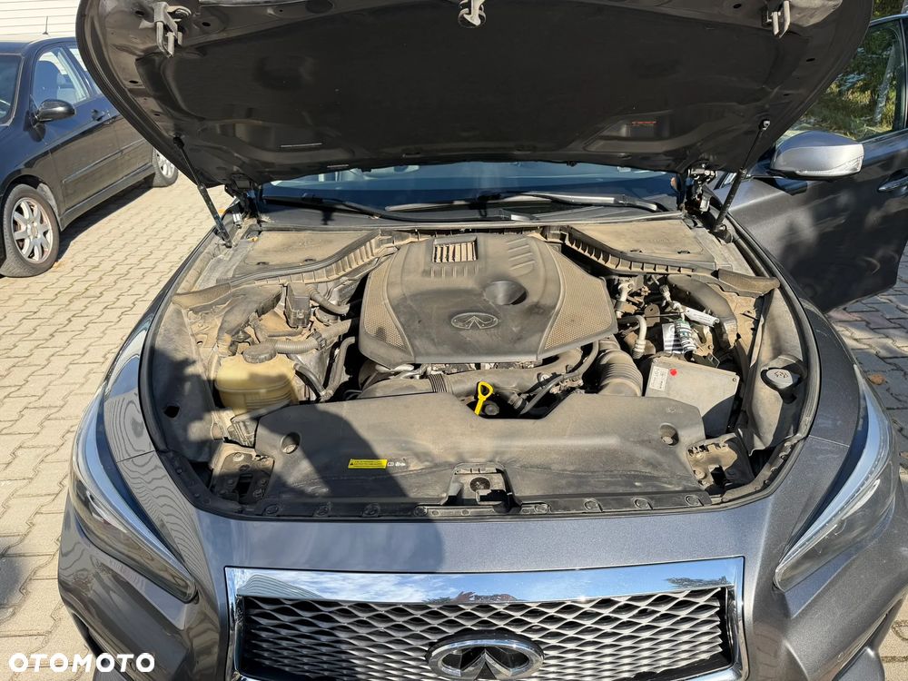 Infiniti Q50 - 24