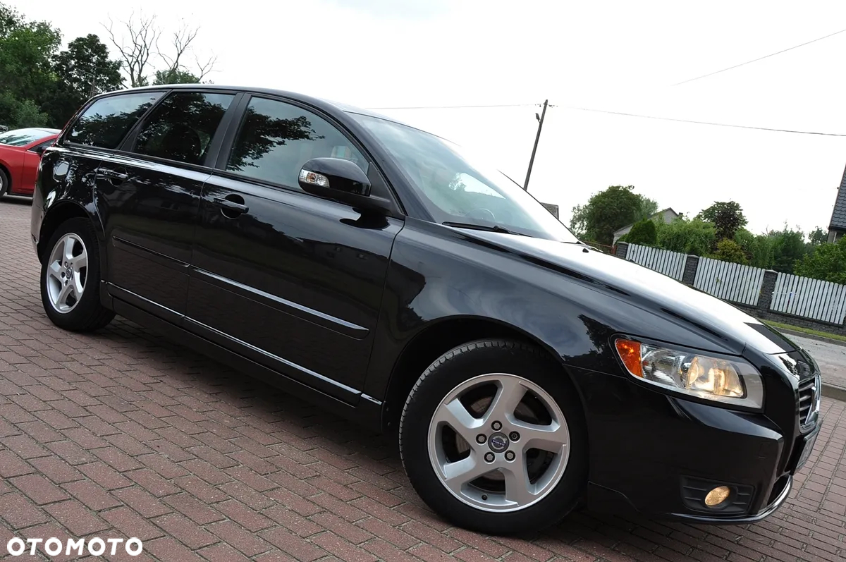 Volvo V50 2.0 Momentum Euro5 - 6