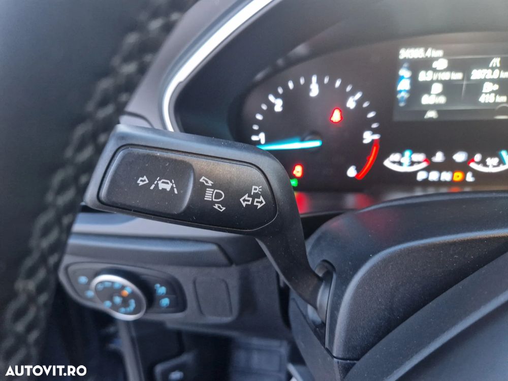 Ford Focus 1.5 EcoBlue Connected - 19