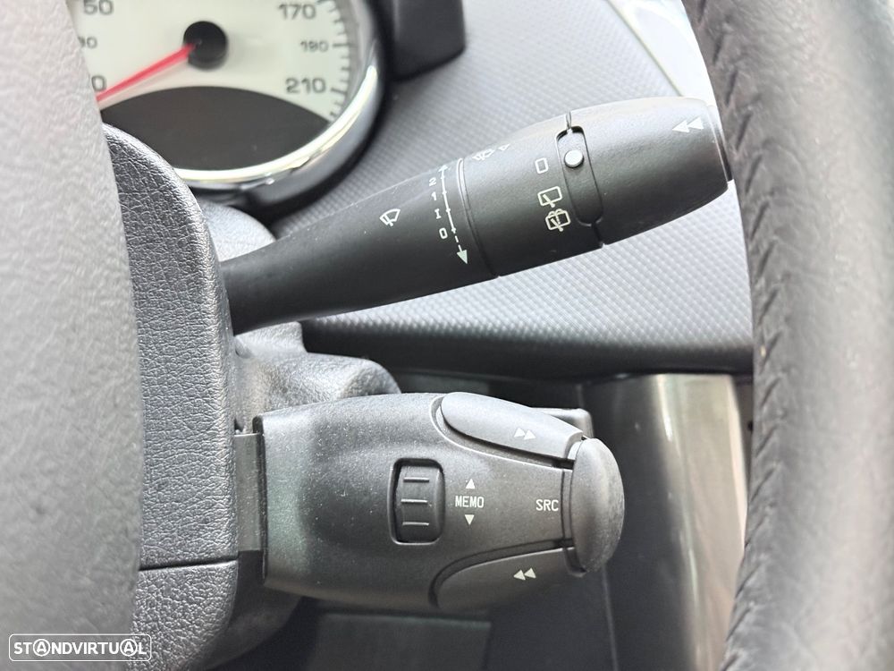 Peugeot 207 SW 1.4 Sport - 14